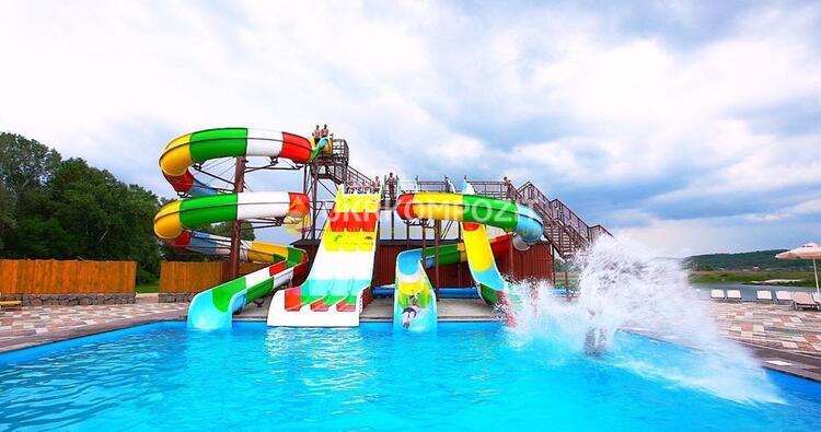 АКВАПАРК «ГЛУХОМАНЬ»: г. Полтава - Фото 1