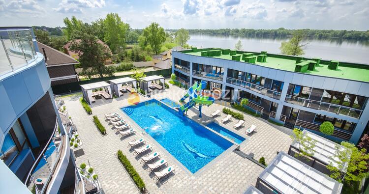 КЛУБНЫЙ КОМПЛЕКС «SKY RIVER» - Фото 1