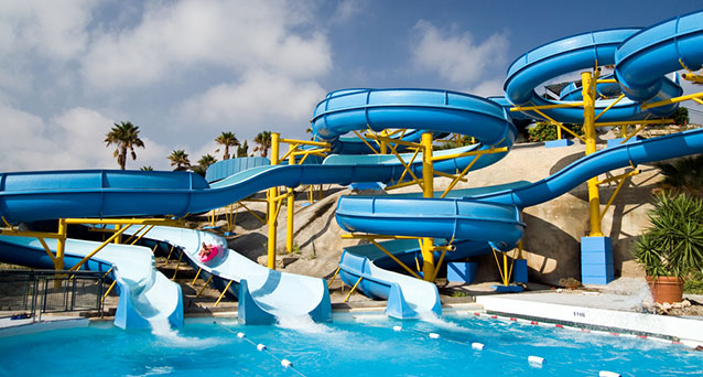 Які є атракціони для аквапарку?