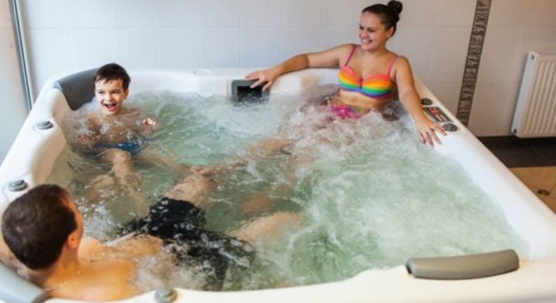 Топ-10 найпопулярніших водних атракціонів серед українців - фото 3