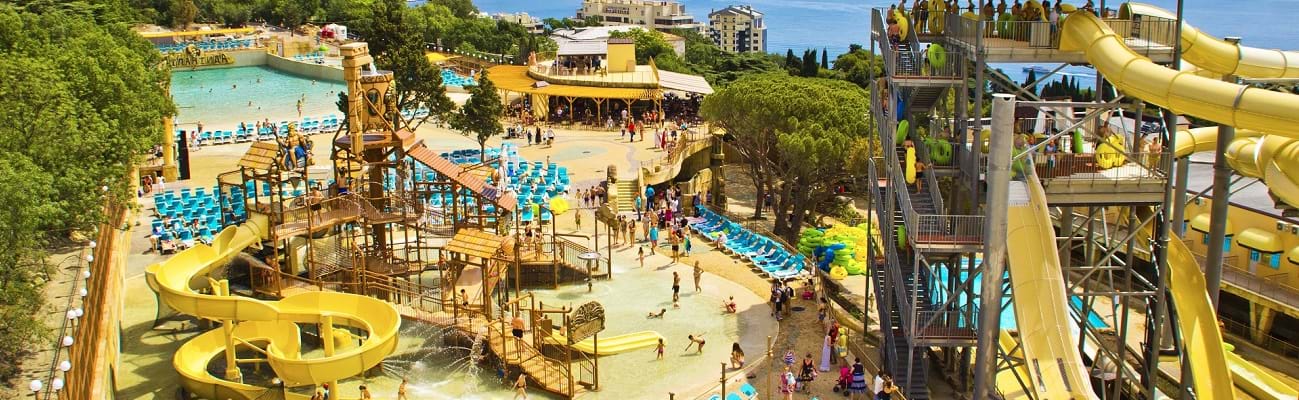 Переваги раннього замовлення водних гірок